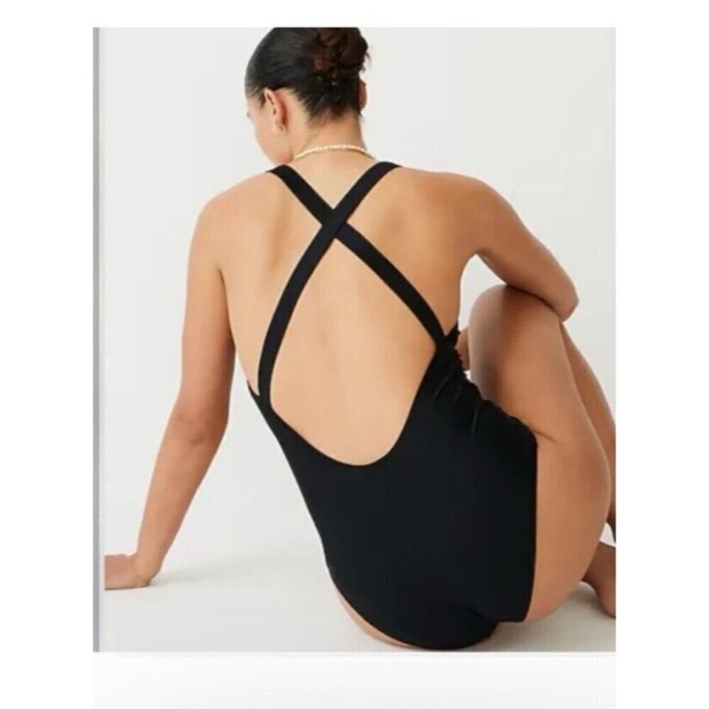 NWT J. CREW High-support Cross-Back One-Piece Black Style BR016 Sz 6 - Picture 2 of 16